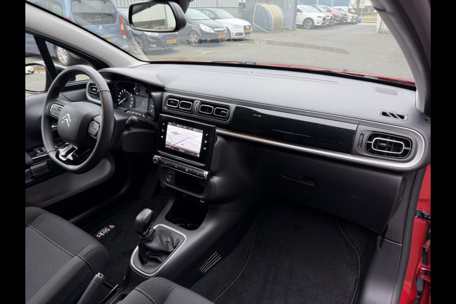 Citroën C3 82pk Max (Camera - Keyless Entry - LED - Automatische Airco - Navigatie - Apple Carplay - Parkeersensoren)