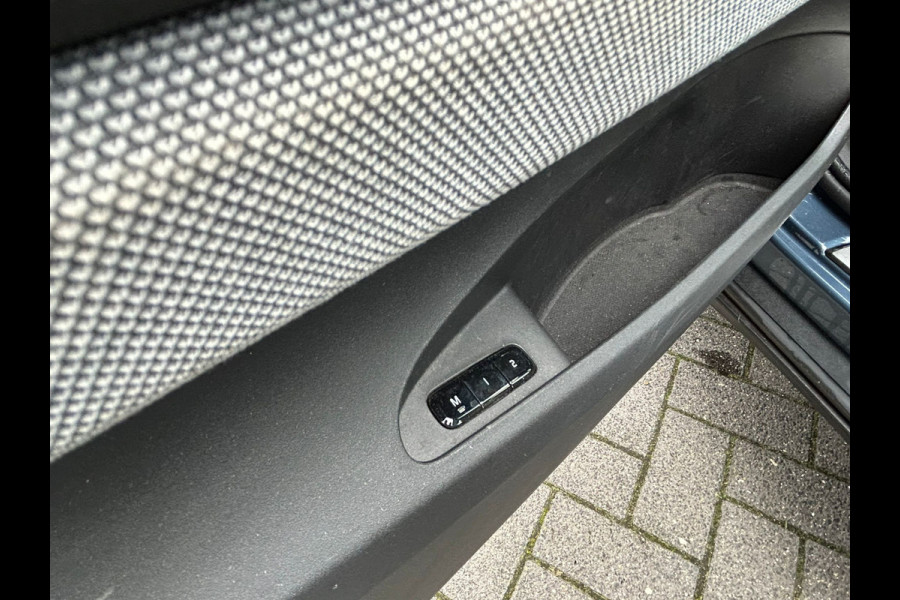 Polestar 2 Long Range 78kWh SOH 92% Leder Panoramadak Adap.Cruise Trekhaak Harman/Kardon®-Audio Memory Apple Carplay Android Auto Navi Ecc Stoel+Stuur+Achterbankverwarming Pdc Elek.Achterklep Lane Assist BLIS Road Sign Info 1e Eigenaar Origineel Nederlandse Auto