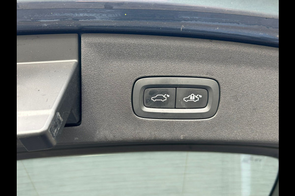 Polestar 2 Long Range 78kWh SOH 92% Leder Panoramadak Adap.Cruise Trekhaak Harman/Kardon®-Audio Memory Apple Carplay Android Auto Navi Ecc Stoel+Stuur+Achterbankverwarming Pdc Elek.Achterklep Lane Assist BLIS Road Sign Info 1e Eigenaar Origineel Nederlandse Auto