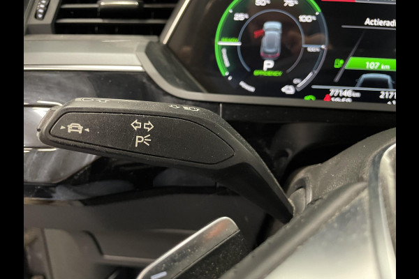 Audi e-tron 50 quattro Business edition Plus 71 kWh Panoramadak Navigatie Parkeersensoren Adaptive Cruise Control Memory stoelen Stoelverwarming Full Led Climate Control Virtual Cockpit Lichtmetalen velgen