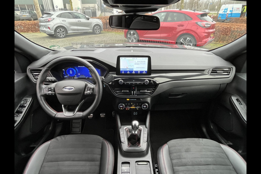 Ford Kuga 1.5 EcoBoost ST-Line X 150pk/110kW 6-bak | Elektr. trekhaak | Driver Assistance Pack | Winter Pack | Techology Pack | etc. etc.