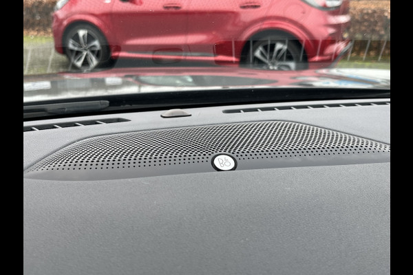 Ford Kuga 1.5 EcoBoost ST-Line X 150pk/110kW 6-bak | Elektr. trekhaak | Driver Assistance Pack | Winter Pack | Techology Pack | etc. etc.