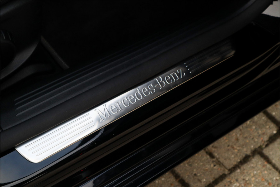 Mercedes-Benz A-Klasse 250 e Luxury / SOH 93% / 19inch / Sfeer verlichting / Widescreen / Camera / Carplay /