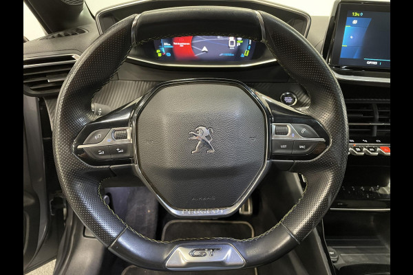 Peugeot e-208 EV GT 350 50 kWh Automaat Navigatie Apple Carplay/Android Auto Camera Parkeersensoren Cruise Control Stoelverwarming Half leder Climate Control Lichtmetalen velgen