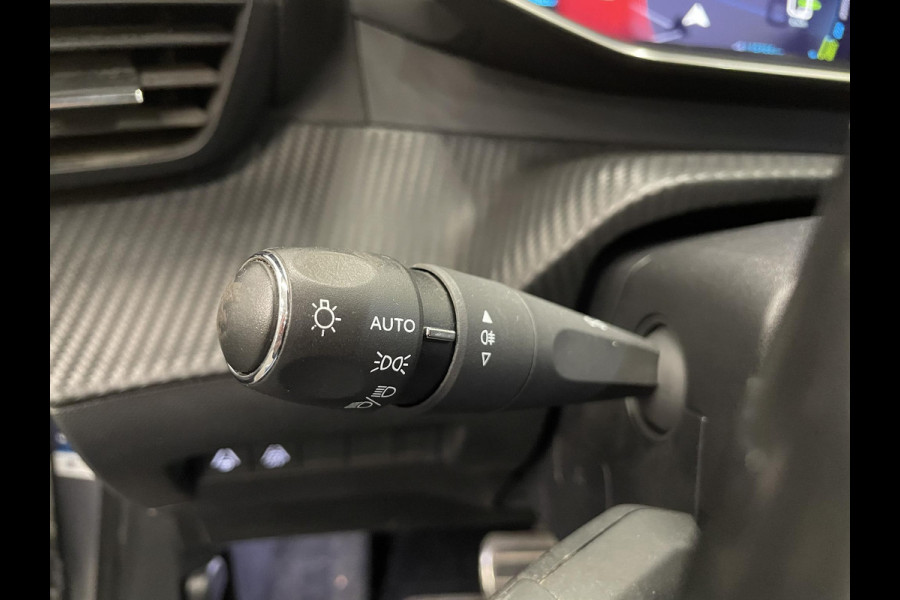Peugeot e-208 EV GT 350 50 kWh Automaat Navigatie Apple Carplay/Android Auto Camera Parkeersensoren Cruise Control Stoelverwarming Half leder Climate Control Lichtmetalen velgen