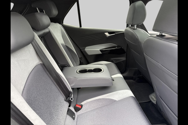 Volkswagen ID.3 First Max 58 kWh Pano | Afneembare Trekhaak