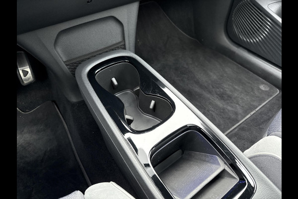 Volkswagen ID.3 First Max 58 kWh Pano | Afneembare Trekhaak