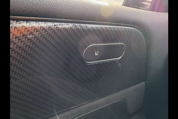 Mercedes-Benz B-Klasse 250 e Bus. Sol. AMG