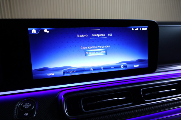 Mercedes-Benz V-Klasse V300d 4Matic XXL LUCHTVERING LEDER CARPLAY STOELVENT. '24 Er wordt ook de bank op de 3e rij bijgeleverd+ tussenschot