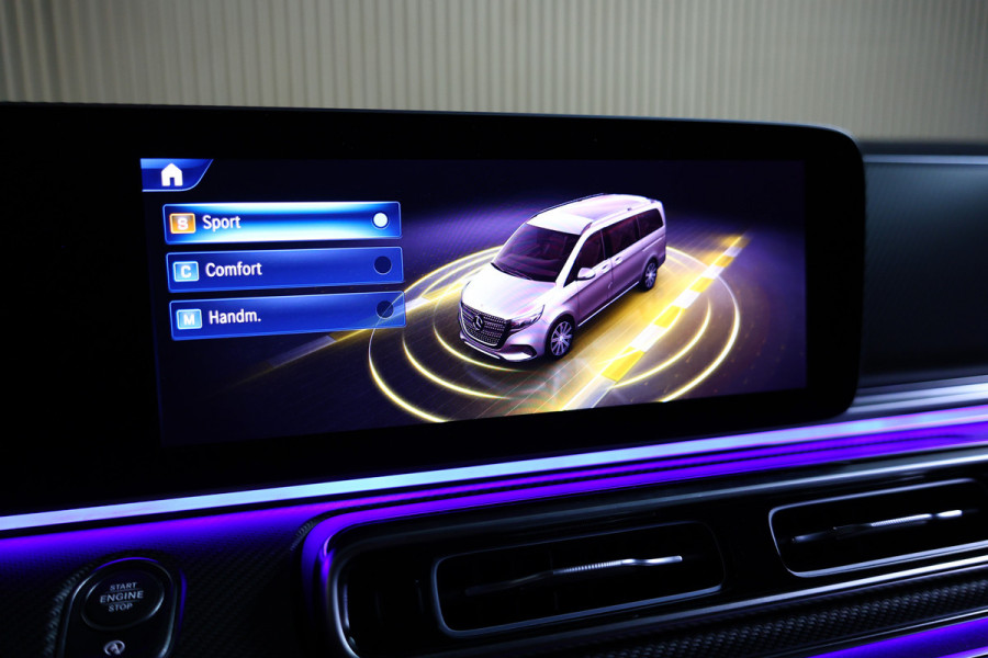 Mercedes-Benz V-Klasse V300d 4Matic XXL LUCHTVERING LEDER CARPLAY STOELVENT. '24 Er wordt ook de bank op de 3e rij bijgeleverd+ tussenschot