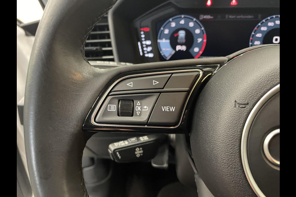 Audi A1 Sportback 30 TFSI 110pk S-Tronic Advanced edition Navigatie Apple Carplay / Android Auto Climate Control Camera Parkeer sensoren Dab