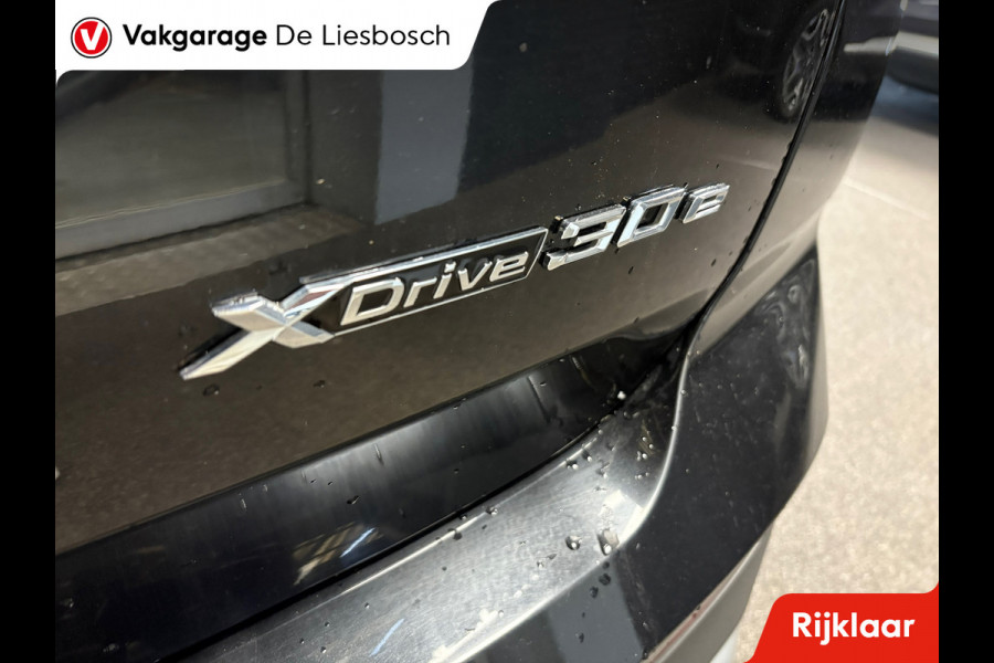 BMW X3 XDrive30e Business Edition / leder / camera / cruisecontrol