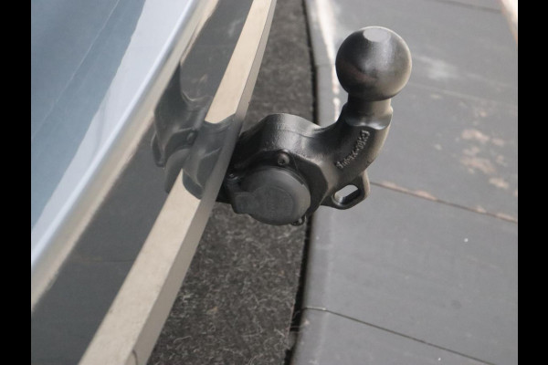 Škoda Superb 1.4 TSI iV Business Edition | Trekhaak | Stoel & stuurverwarming | Camera | Carplay | Memory | Navigatie | Full LED | Climate control | Parkeerhulp