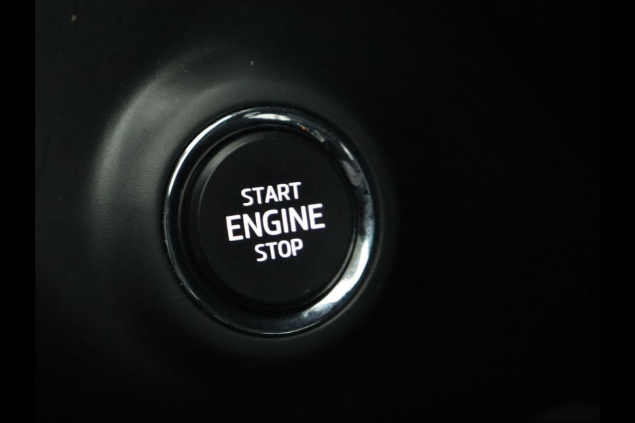 Škoda Superb 1.4 TSI iV Business Edition | Trekhaak | Stoel & stuurverwarming | Camera | Carplay | Memory | Navigatie | Full LED | Climate control | Parkeerhulp