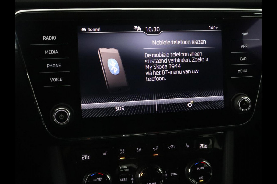 Škoda Superb 1.4 TSI iV Business Edition | Trekhaak | Stoel & stuurverwarming | Camera | Carplay | Memory | Navigatie | Full LED | Climate control | Parkeerhulp