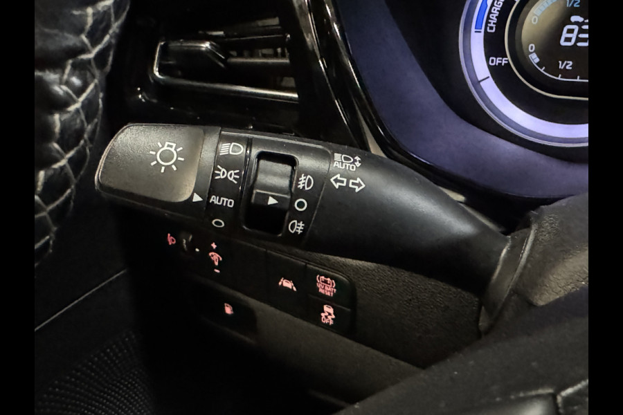 Kia Niro 1.6 GDi Hybrid ComfortLine | Camera | Trekhaak | Carplay | Clima | Cruise