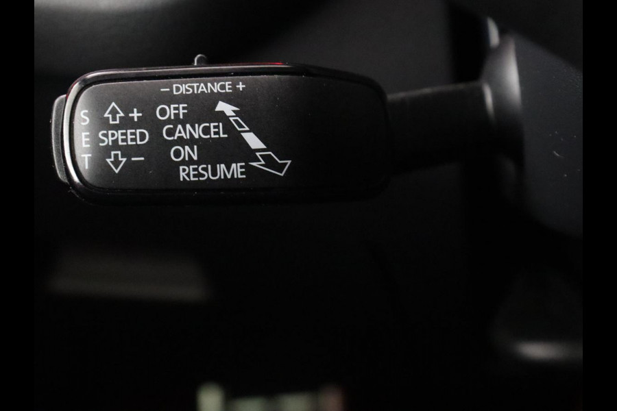 Škoda Octavia 1.4 TSI RS iV PHEV Business | Stoelverwarming | Adaptive cruise | Matrix LED | Side Assist | Camera | Carplay | Navigatie | Sfeerverlichting | Virtual Cockpit | Sportstoelen | Plug In