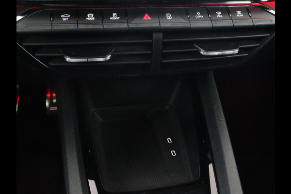 Škoda Octavia 1.4 TSI RS iV PHEV Business | Stoelverwarming | Adaptive cruise | Matrix LED | Side Assist | Camera | Carplay | Navigatie | Sfeerverlichting | Virtual Cockpit | Sportstoelen | Plug In