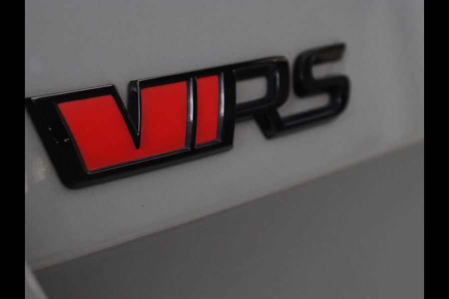 Škoda Octavia 1.4 TSI RS iV PHEV Business | Stoelverwarming | Adaptive cruise | Matrix LED | Side Assist | Camera | Carplay | Navigatie | Sfeerverlichting | Virtual Cockpit | Sportstoelen | Plug In