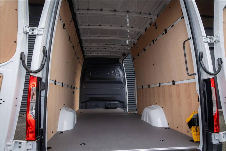 Mercedes-Benz eSprinter 314 / 414 L3 Pro 113kWh