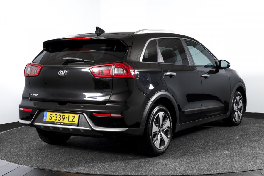 Kia Niro 1.6 GDi Hybrid First Edition - Automaat | Cruise | Stoel-+Stuurverw. | PDC | Camera | NAV | ECC | LM 16" |