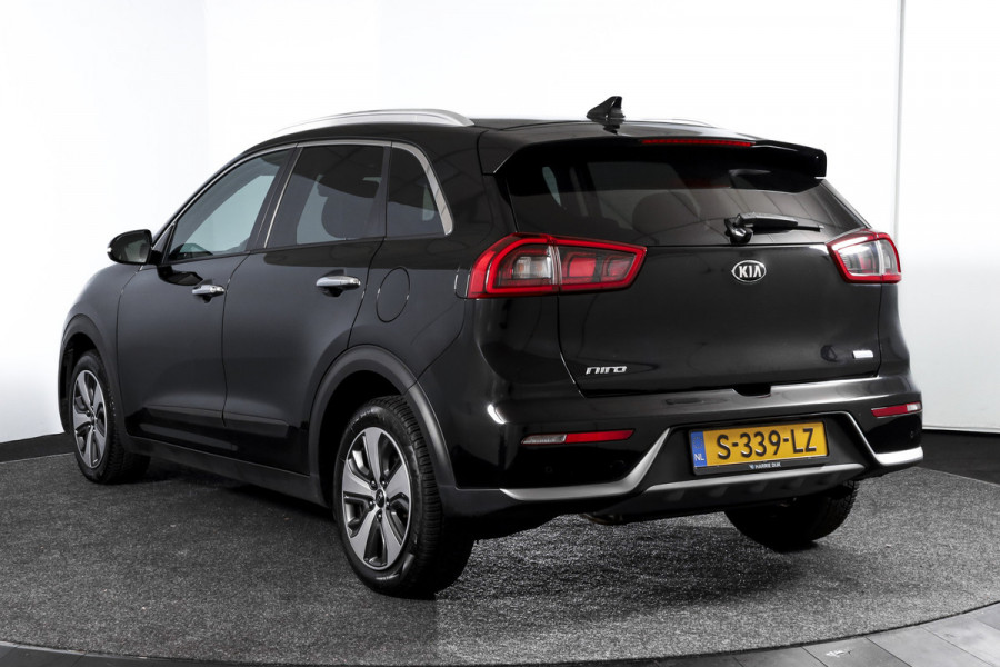 Kia Niro 1.6 GDi Hybrid First Edition - Automaat | Cruise | Stoel-+Stuurverw. | PDC | Camera | NAV | ECC | LM 16" |