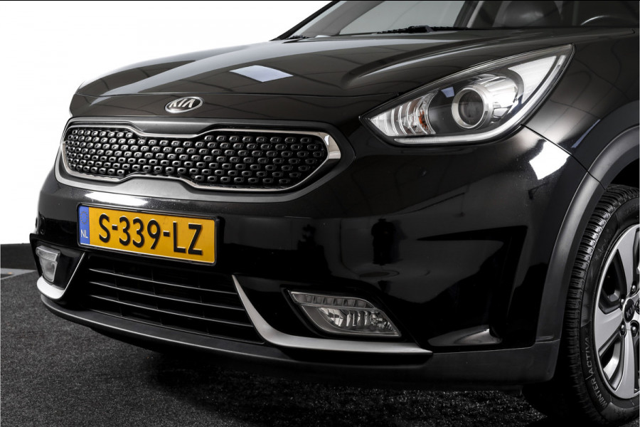 Kia Niro 1.6 GDi Hybrid First Edition - Automaat | Cruise | Stoel-+Stuurverw. | PDC | Camera | NAV | ECC | LM 16" |