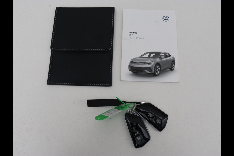 Volkswagen ID.5 Pro 77 kWh | Trekhaak | Stoelverwarming | Matrix LED | Camera | Carplay | Keyless | Stuurverwarming | Adaptive cruise | Navigatie | 20'' | Park Assist