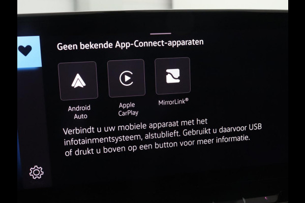 Volkswagen ID.5 Pro 77 kWh | Trekhaak | Stoelverwarming | Matrix LED | Camera | Carplay | Keyless | Stuurverwarming | Adaptive cruise | Navigatie | 20'' | Park Assist