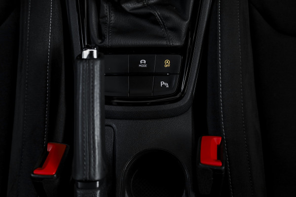 Škoda Kamiq 1.5 TSI ACT Sport Business 150 PK - Automaat | Dig. Cockpit | Cruise | Stoelverw. | PDC | Camera | App. Connect | ECC | DAB | LM 18" | 4100
