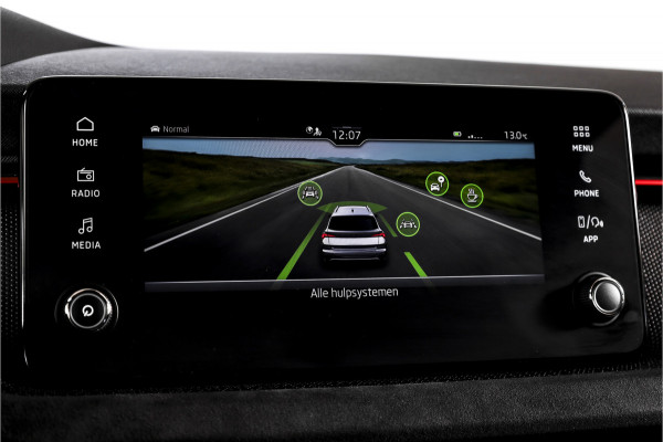 Škoda Kamiq 1.5 TSI ACT Sport Business 150 PK - Automaat | Dig. Cockpit | Cruise | Stoelverw. | PDC | Camera | App. Connect | ECC | DAB | LM 18" | 4100