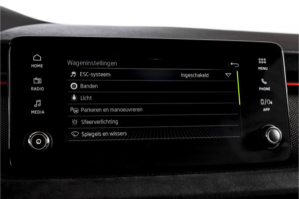 Škoda Kamiq 1.5 TSI ACT Sport Business 150 PK - Automaat | Dig. Cockpit | Cruise | Stoelverw. | PDC | Camera | App. Connect | ECC | DAB | LM 18" | 4100
