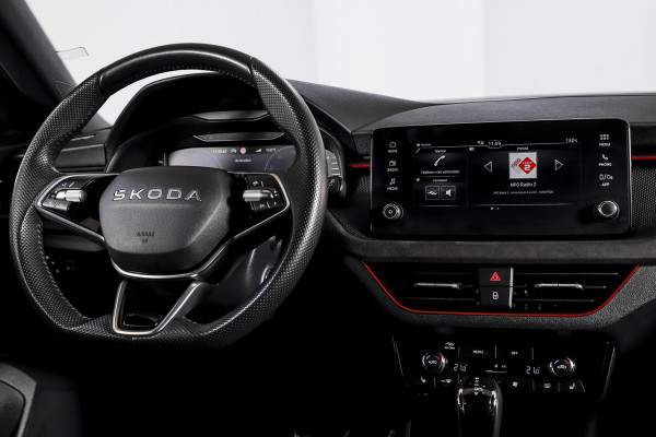 Škoda Kamiq 1.5 TSI ACT Sport Business 150 PK - Automaat | Dig. Cockpit | Cruise | Stoelverw. | PDC | Camera | App. Connect | ECC | DAB | LM 18" | 4100
