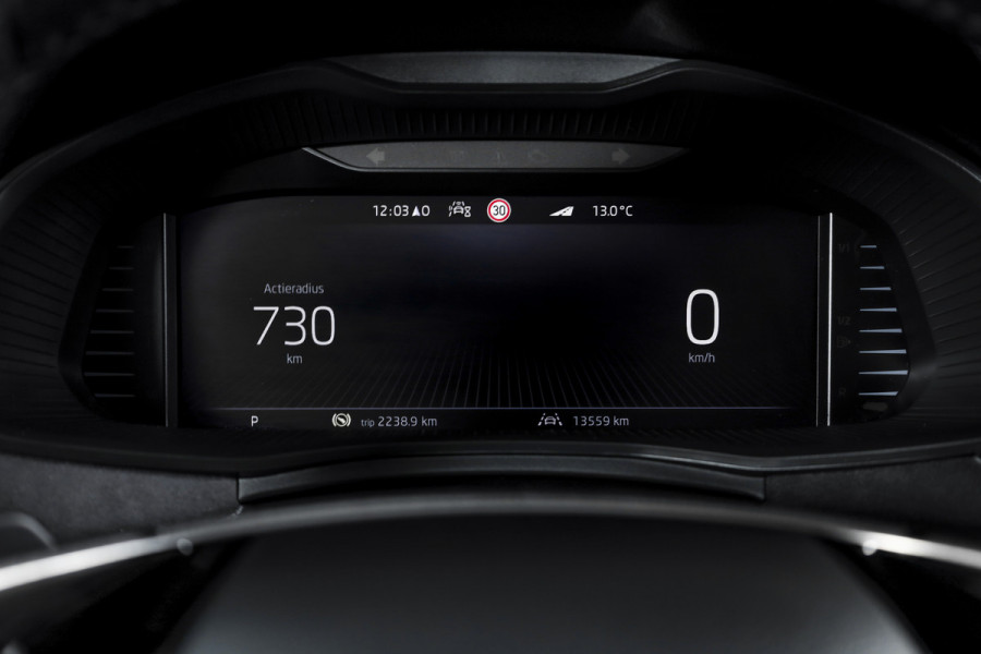 Škoda Kamiq 1.5 TSI ACT Sport Business 150 PK - Automaat | Dig. Cockpit | Cruise | Stoelverw. | PDC | Camera | App. Connect | ECC | DAB | LM 18" | 4100