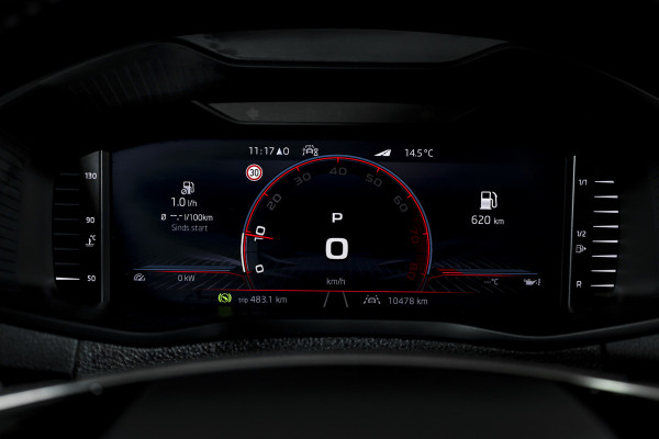 Škoda Karoq 1.5 TSI ACT 150 PK Sportline Business - Automaat | Elek. Trekhaak | Dig. Cockpit | Adapt. Cruise | PDC | Camera | NAV + App. Connect | ECC | DAB | LM 18" | 2863