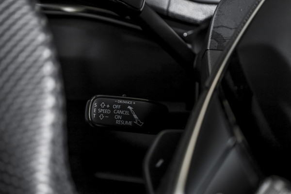 Škoda Karoq 1.5 TSI ACT 150 PK Sportline Business - Automaat | Elek. Trekhaak | Dig. Cockpit | Adapt. Cruise | PDC | Camera | NAV + App. Connect | ECC | DAB | LM 18" | 2863