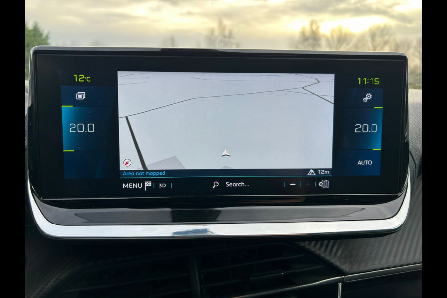 Peugeot e-2008 **Gereserveerd** EV Allure 50kWh SOH 93% Adap.Cruise Panoramadak 360°Camera Apple Carplay Android Auto Navi Ecc Pdc Keyless Stoelverwarming Lmv 17" Led Lane Assist DAB Bluetooth Privacy Glas 1e Eigenaar Origineel Nederlandse Auto