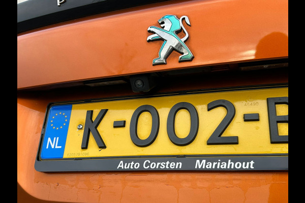 Peugeot e-2008 **Gereserveerd** EV Allure 50kWh SOH 93% Adap.Cruise Panoramadak 360°Camera Apple Carplay Android Auto Navi Ecc Pdc Keyless Stoelverwarming Lmv 17" Led Lane Assist DAB Bluetooth Privacy Glas 1e Eigenaar Origineel Nederlandse Auto