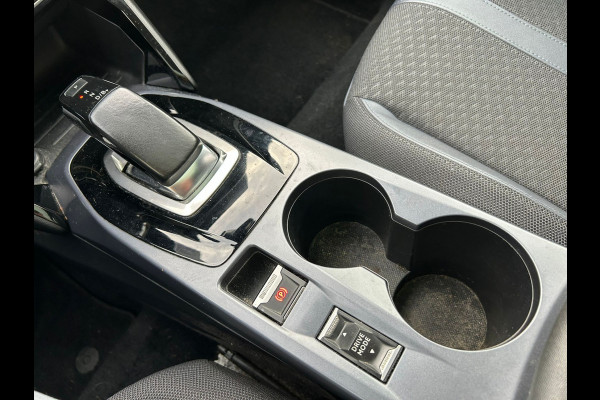 Peugeot e-2008 **Gereserveerd** EV Allure 50kWh SOH 93% Adap.Cruise Panoramadak 360°Camera Apple Carplay Android Auto Navi Ecc Pdc Keyless Stoelverwarming Lmv 17" Led Lane Assist DAB Bluetooth Privacy Glas 1e Eigenaar Origineel Nederlandse Auto