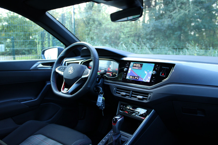 Volkswagen Polo GTI 2.0 TSI 210PK DSG GTI-SPORT LED/PDC/CARPLAY