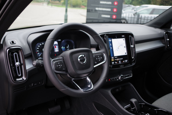 Volvo XC40 1.5 T5 Plug-in hybrid Plus Bright 263 PK PHEV, Adap. Cruise Control, Winterpakket, Camera