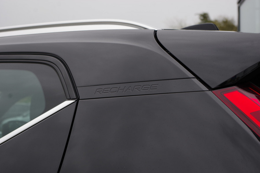 Volvo XC40 1.5 T5 Plug-in hybrid Plus Bright 263 PK PHEV, Adap. Cruise Control, Winterpakket, Camera