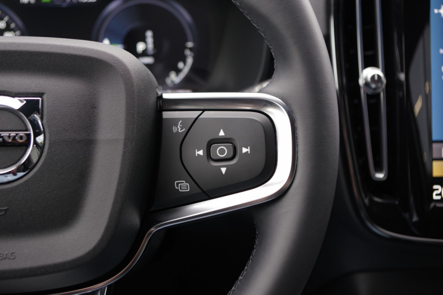 Volvo XC40 1.5 T5 Plug-in hybrid Plus Bright 263 PK PHEV, Adap. Cruise Control, Winterpakket, Camera