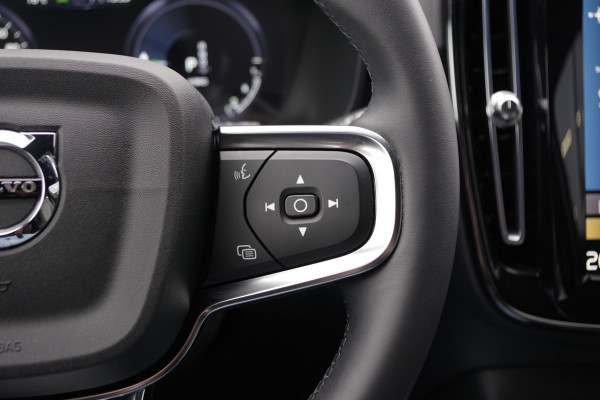 Volvo XC40 1.5 T5 Plug-in hybrid Plus Bright 263 PK PHEV, Adap. Cruise Control, Winterpakket, Camera