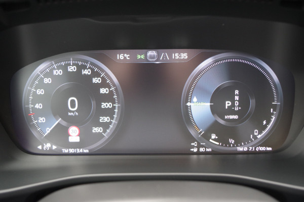 Volvo XC40 1.5 T5 Plug-in hybrid Plus Bright 263 PK PHEV, Adap. Cruise Control, Winterpakket, Camera