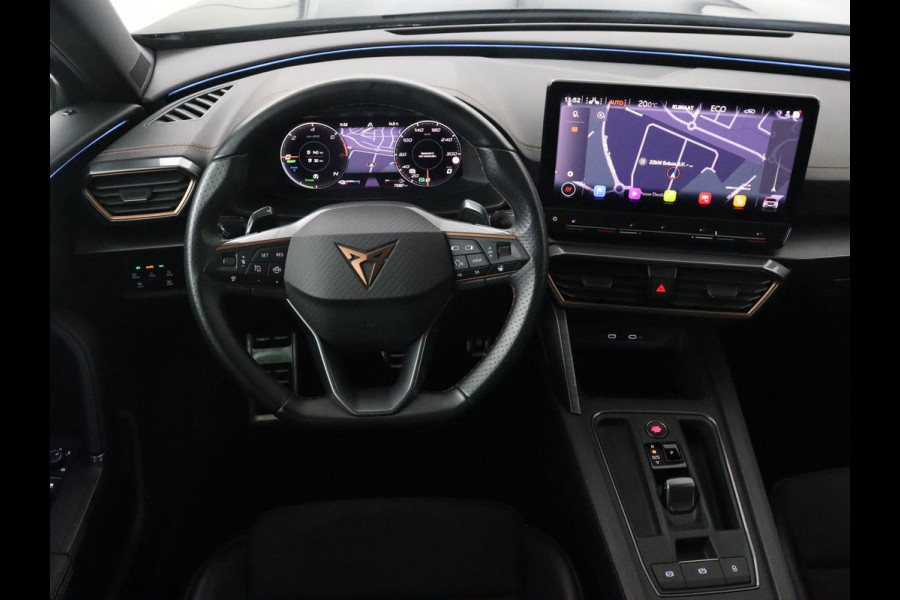 CUPRA Formentor 1.4 eHybrid VZ | 245pk | Stoelverwarming | Camera | Adaptive cruise | Sfeerverlichting | Navigatie | Keyless | 19'' | Stuurverwarming | Full LED | PHEV | Plug In