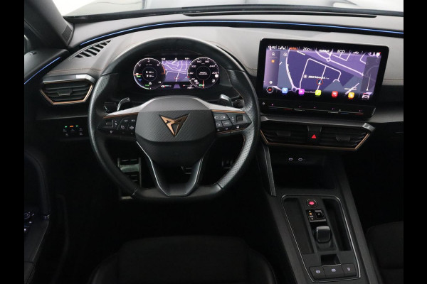 CUPRA Formentor 1.4 eHybrid VZ | 245pk | Stoelverwarming | Camera | Adaptive cruise | Sfeerverlichting | Navigatie | Keyless | 19'' | Stuurverwarming | Full LED | PHEV | Plug In