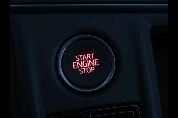 CUPRA Formentor 1.4 eHybrid VZ | 245pk | Stoelverwarming | Camera | Adaptive cruise | Sfeerverlichting | Navigatie | Keyless | 19'' | Stuurverwarming | Full LED | PHEV | Plug In