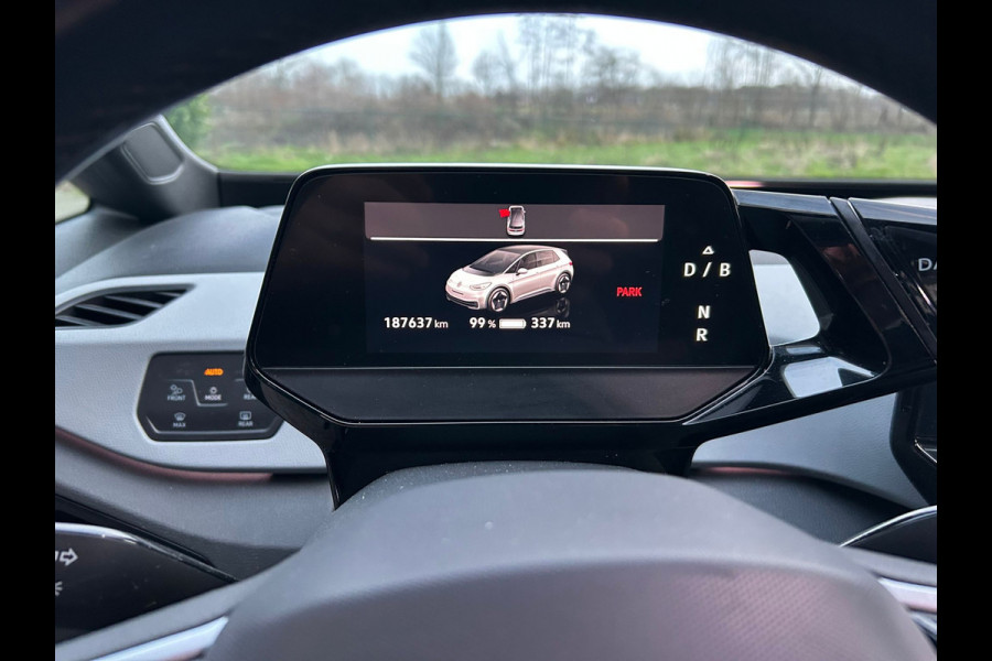 Volkswagen ID.3 First Plus 58kWh Navi-Pro Adap.Cruise Camera 19" Ecc Apple Carplay Android Auto SOH 91% Stoel+Stuurverwarming Lmv Matrix led Privacy Glas Keyless Rijstrooksensor 1e Eigenaar Origineel Nederlandse Auto