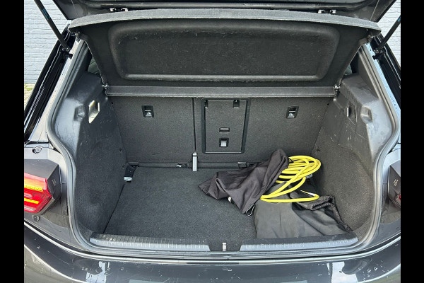 Volkswagen ID.3 First Plus 58kWh Navi-Pro Adap.Cruise Camera 19" Ecc Apple Carplay Android Auto SOH 91% Stoel+Stuurverwarming Lmv Matrix led Privacy Glas Keyless Rijstrooksensor 1e Eigenaar Origineel Nederlandse Auto